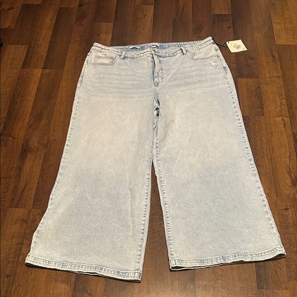 Ava & Viv Light Blue Flare Jeans - Picture 1 of 3